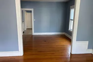 94 Lexington Ave, Providence, RI 02907 - Photo 2