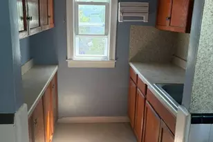 94 Lexington Ave, Providence, RI 02907 - Photo 16