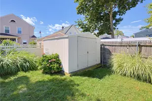 43 Crothers Ave, Cranston, RI 02910 - Photo 28