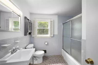 108 Longfellow Drive, Warwick, RI 02818 - Photo 24