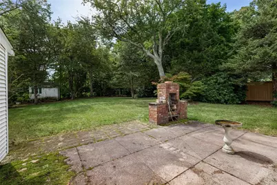 108 Longfellow Drive, Warwick, RI 02818 - Photo 32