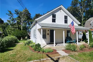 57 Melrose Ave Ave, Jamestown, RI 02835 - Photo 2