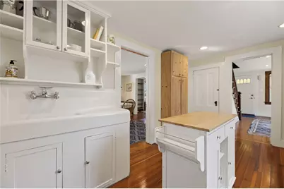 57 Melrose Avenue Avenue, Jamestown, RI 02835 - Photo 14