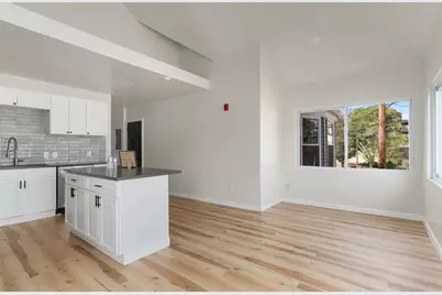 460 Smithfield Avenue, Pawtucket, RI 02860 - Photo 32