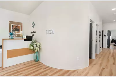 460 Smithfield Avenue, Pawtucket, RI 02860 - Photo 8