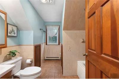 24 Kenmore Street, West Warwick, RI 02893 - Photo 26