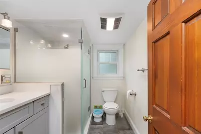 24 Kenmore Street, West Warwick, RI 02893 - Photo 24