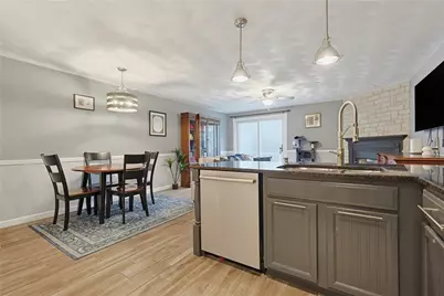 572 Smithfield Road #12, North Providence, RI 02904 - Photo 10