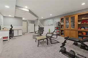 572 Smithfield Rd, North Providence, RI 02904 - Photo 22