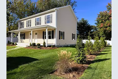 23 Wood Street, Warwick, RI 02889 - Photo 2