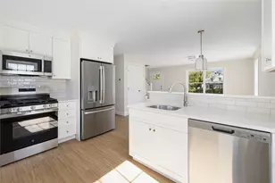 23 Wood St, Warwick, RI 02889 - Photo 34