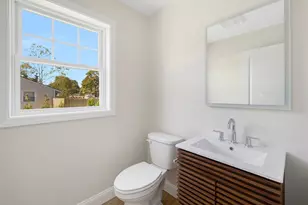 19 Wood St, Warwick, RI 02889 - Photo 32