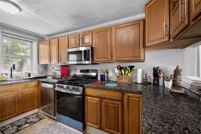 321 Church Avenue, Warwick, RI 02889 - Photo 10