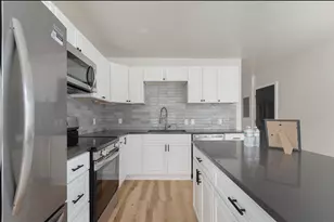 460 Smithfield Ave, Pawtucket, RI 02860 - Photo 2