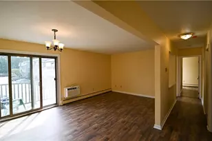 23 Village Ct, West Warwick, RI 02893 - Photo 4