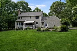 109 Woodridge Dr, North Kingstown, RI 02874 - Photo 4