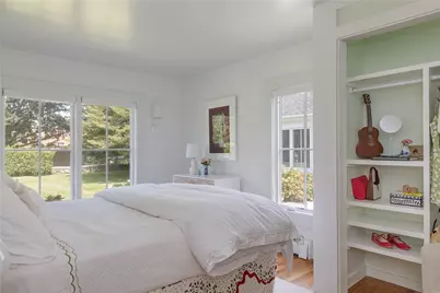 124 Harrison Avenue, Newport, RI 02840 - Photo 24