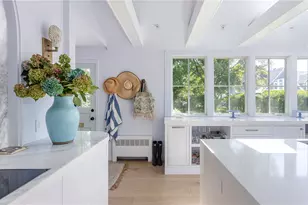 124 Harrison Ave, Newport, RI 02840 - Photo 2