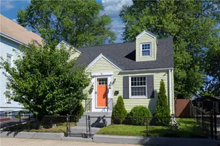 18 Clark Ave, Pawtucket, RI 02860 - Photo 1