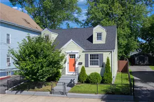 18 Clark Ave, Pawtucket, RI 02860 - Photo 2