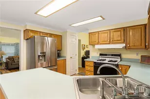 95 Lear Dr, Coventry, RI 02816 - Photo 18