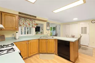 95 Lear Dr, Coventry, RI 02816 - Photo 16