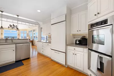 30 Broadview Avenue, Warwick, RI 02889 - Photo 18