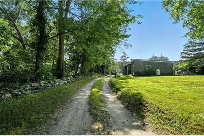 1907 Kingstown Road, South Kingstown, RI 02879 - Photo 30