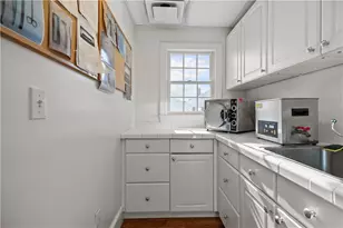 74 Valley Rd, Middletown, RI 02842 - Photo 10