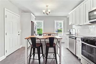 509 Union Ave, Providence, RI 02909 - Photo 10