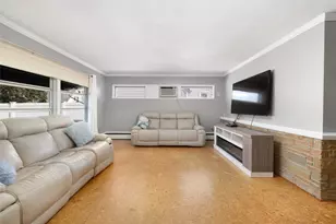 12 Beverly Ann Dr, North Providence, RI 02911 - Photo 20