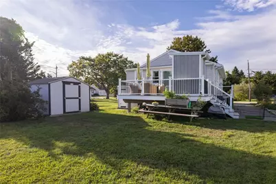 23 1st Street, Westerly, RI 02891 - Photo 10