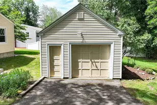 71 Roland St, Cumberland, RI 02864 - Photo 8