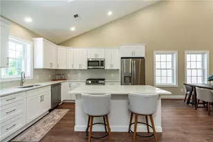 9 Fieldstone Way, Johnston, RI 02919 - Photo 20