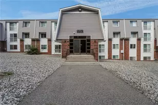 300 Smithfield Rd, North Providence, RI 02904 - Photo 4