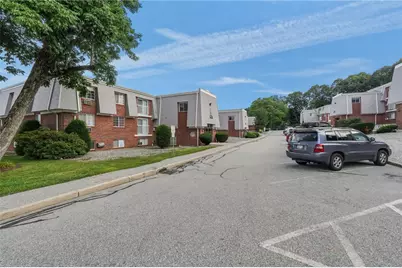 300 Smithfield Road #5-34, North Providence, RI 02904 - Photo 22