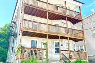 563 Willow St, Woonsocket, RI 02895 - Photo 6
