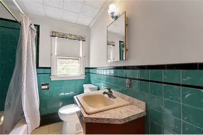 5 Robert Avenue, Portsmouth, RI 02871 - Photo 18