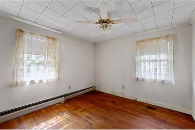 5 Robert Avenue, Portsmouth, RI 02871 - Photo 14