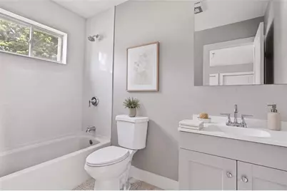 34 Vine Street, West Warwick, RI 02893 - Photo 4