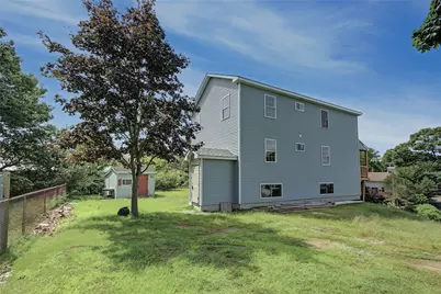 34 Vine Street, West Warwick, RI 02893 - Photo 24