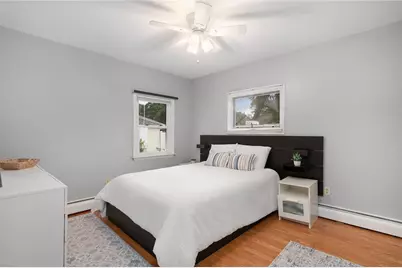 22 Lake Avenue, Barrington, RI 02806 - Photo 28