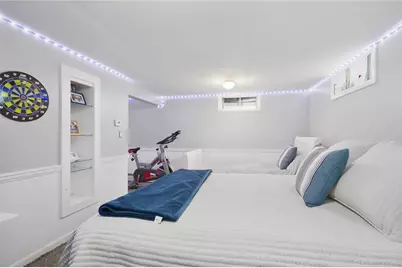 22 Lake Avenue, Barrington, RI 02806 - Photo 34