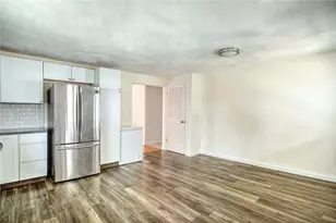 8 Ashby St, Johnston, RI 02919 - Photo 12