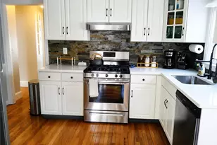 61 Ann Mary Brown Dr, Warwick, RI 02888 - Photo 6
