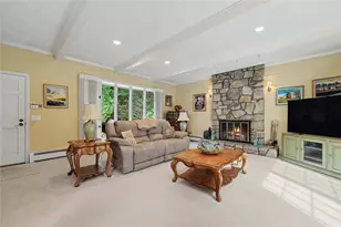 88 Varnum Dr, Warwick, RI 02818 - Photo 18