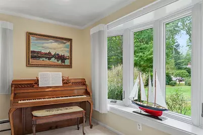 88 Varnum Drive, Warwick, RI 02818 - Photo 8