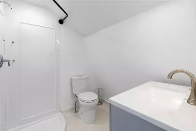 29 Aquidneck Avenue, Portsmouth, RI 02871 - Photo 20