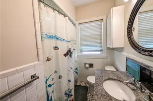 102 Burnside St, Cranston, RI 02910 - Photo 16
