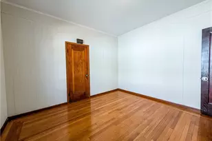 102 Burnside St, Cranston, RI 02910 - Photo 18